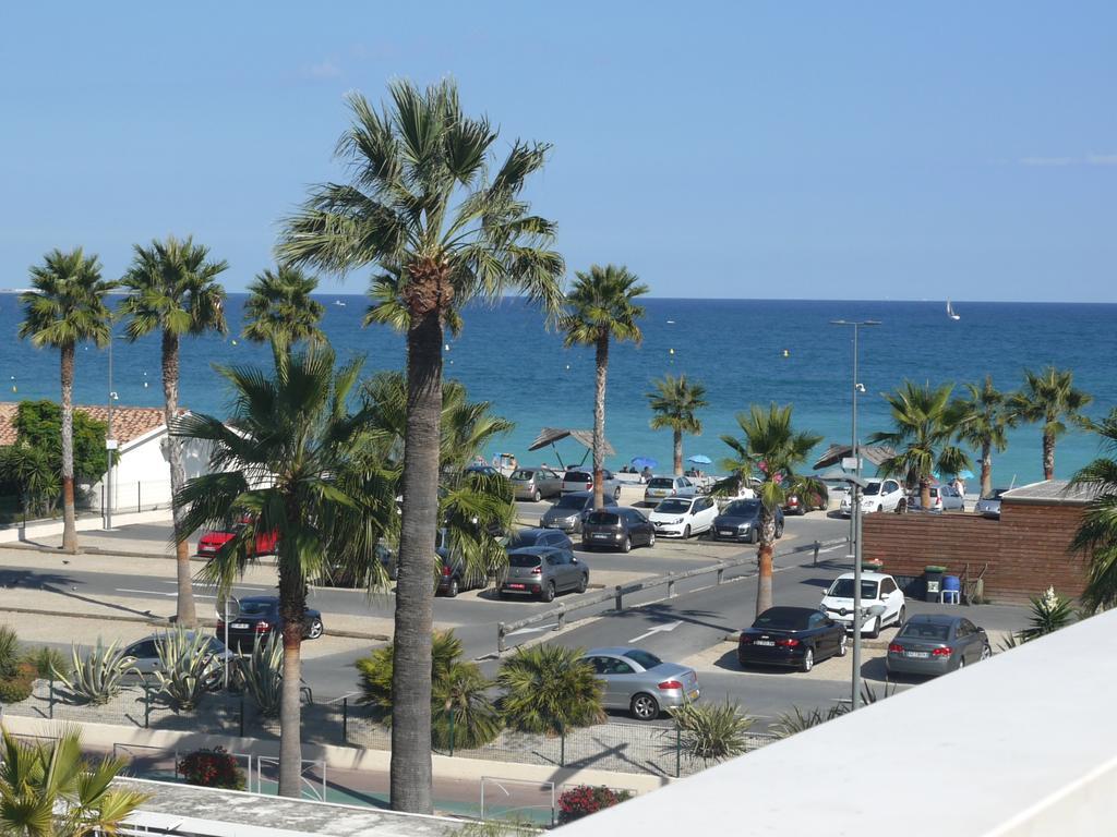 Residence Goelia Royal Cap Villeneuve-Loubet Exterior foto